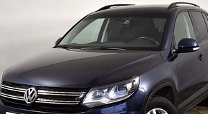 Лобовое стекло Tiguan