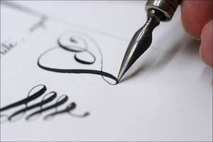 Ручка-кисть, перо с тушью или набор для каллиграфии