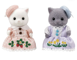 Набор Sylvanian Families Подружки в шикарных платьях