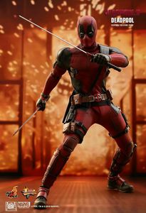 Hot Toys MMS 490 Deadpool 2 Ryan Reynolds Wade Wilson 12 inch