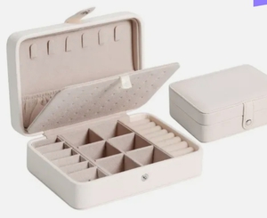 Шкатулка для украшений