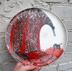 Какая-нибудь тарелка с волком red forest ceramics