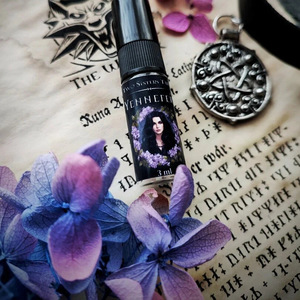 yennefer parfum
