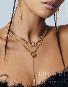 Модную штуку на шею