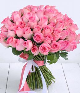 розовые розы