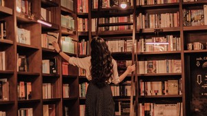 в библиотеку