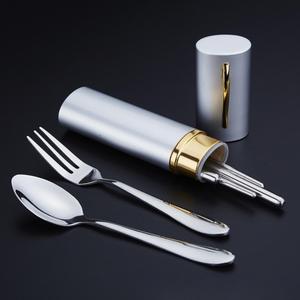 Походный набор столовых приборов