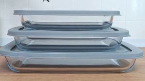 Стеклянная форма для запекания с крышкой