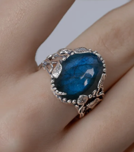 Кольцо серебро 925 с натуральным лабрадором