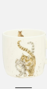 Кружка с двумя котиками из фарфора