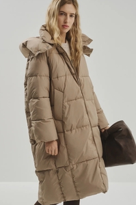 Пуховик Снежная королева (42)