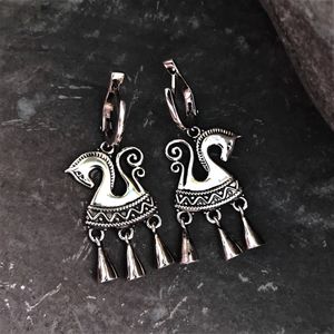 Серьги-Коники