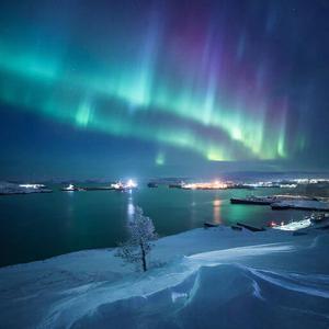 yвидеть северное сияние