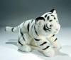 Мягкая игрушка - большой белый плюшевый тигр. Можно, впрочем, и маленького.
