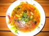 тарелку качовейшей сборной солянки с огурчиками полосочками, говяжим языком, лимончиком и БЕЗ маслин. + свежий чёрный хлеб
