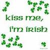 футболка с надписью 'Kiss me, I'm Irish'