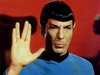 футболку с надписью Live long & prosper!