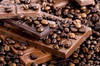 кофейные зерна в шоколаде