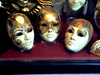 Карнавальная маска (венецианская)