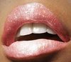 Нежно - розовый блеск для губ