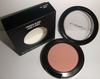 powder blush -blunt