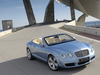 машина BENTLEY Continental GTC