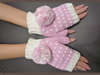 Теплые красивые перчатки