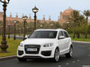 Машина AUDI Q7