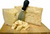 сыр parmigiano reggiano, или другой твердый итальянский сыр