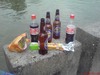 на море с пивком и всякими вредными гадостями