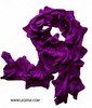 фиолетовый шарф