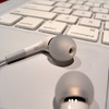 apple in-ear headphones