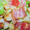 Crispy salad with bacon