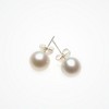 Pearl earings