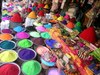 Побывать на фестивале красок в Индии