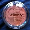 Essence bronzing compact powder shimmer