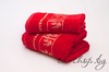 Набор красных полотенец