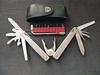 мульти-тул качественный /в идеале leatherman charge титан/, желат. хорошая отвертка с насадками, нож, плоскогубцы, открывашка