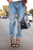 Destroyed boyfriend jeans