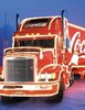 увидеть на улице Новогодний грузовичок Caca Cola