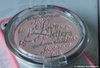 Essence Love letters highlighter powder в оттенке 01 Love poem .