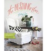 The Nesting Place: It Doesn't Have to Be Perfect to Be Beautiful (Hardback)