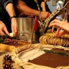 Сделать что-то красивое  своими руками
