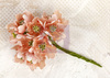 Цветы из ткани Prima для скрапбукинга, белые и розовые.