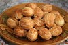 Форму для выпекания орешков со сгущенкой