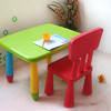 Детский стол и два стула