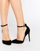 Noir Pumps