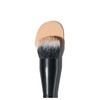 ПРОФЕССИОНАЛЬНАЯ КИСТЬ ДЛЯ НАНЕСЕНИЯ ТОНАЛЬНЫХ СРЕДСТВ. PRO BRUSH - DUAL FIBER FNDTN 04
