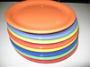 Цветные тарелки