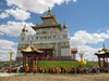 Посетить буддийский храм